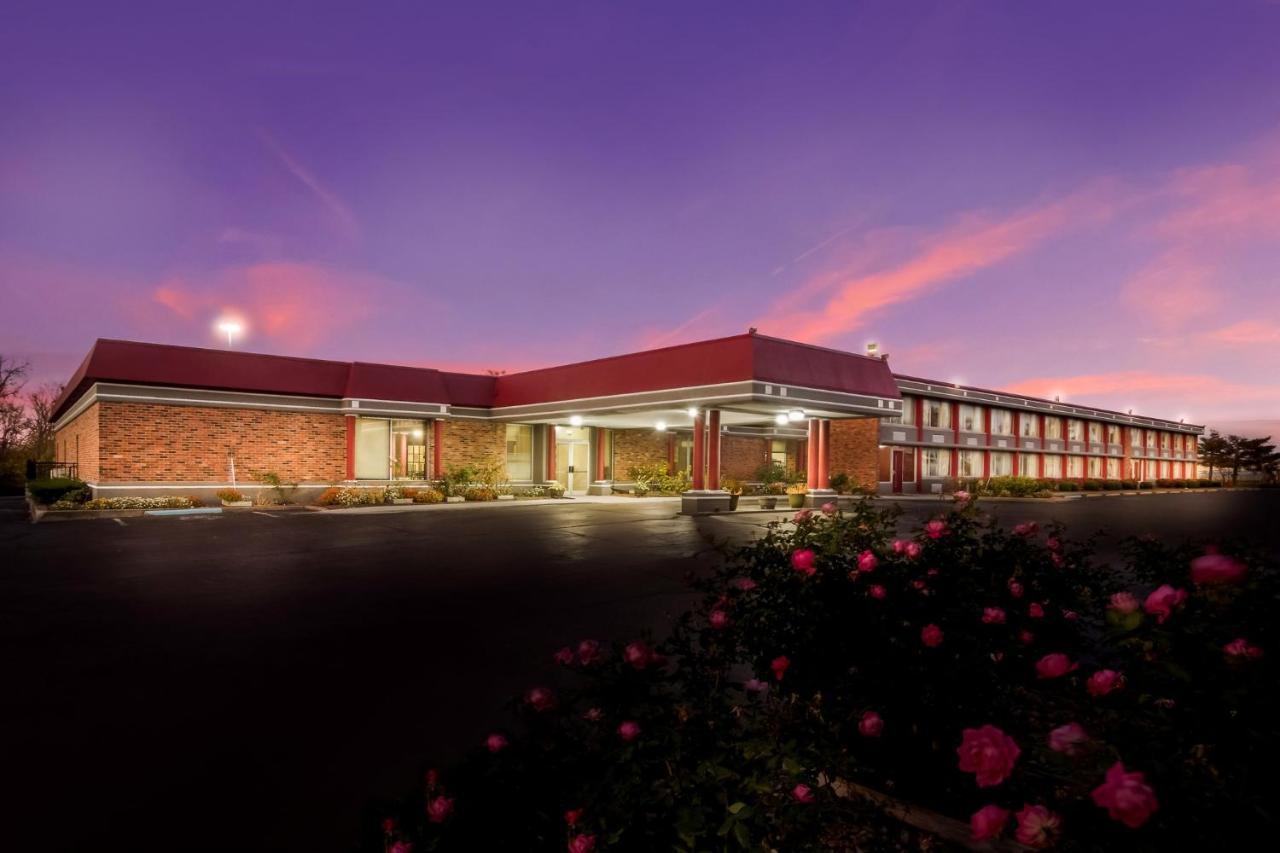 Red Roof Winchester - Lexington East Motel Exterior photo